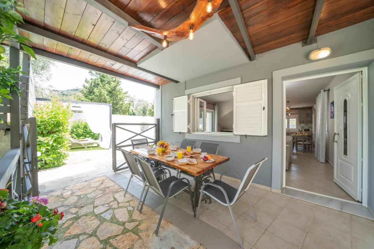 Popi'S Villa Svoronata Extérieur photo