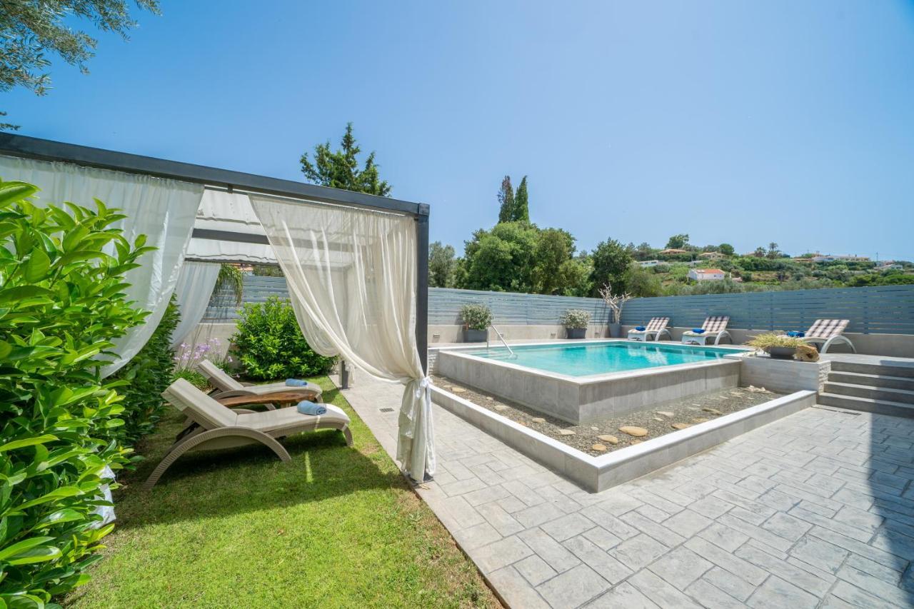 Popi'S Villa Svoronata Extérieur photo